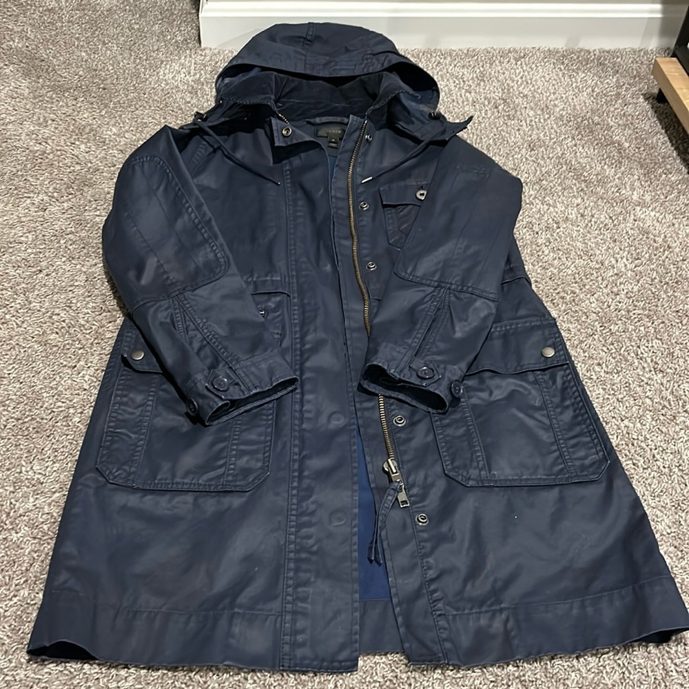 Great condition, women’s coated waterproof J. Crew trench coat jacket.
